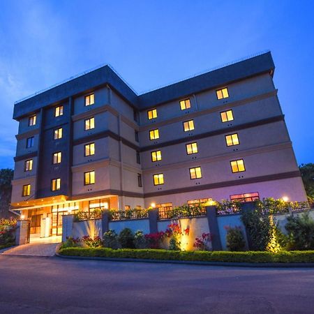 The Athena Hotel Kampala Exterior photo