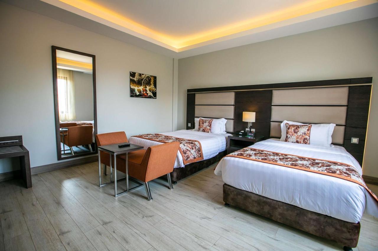 The Athena Hotel Kampala Exterior photo