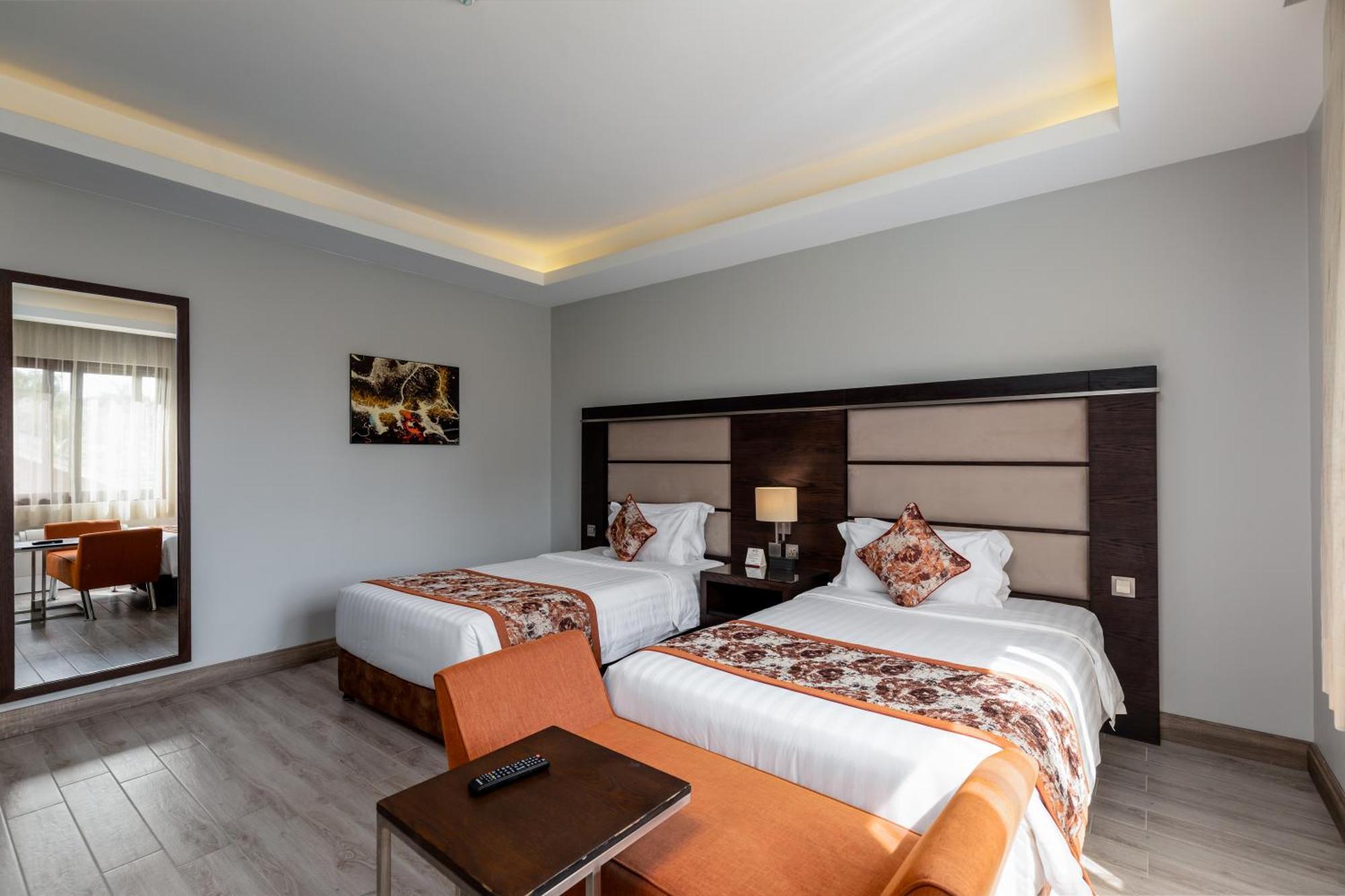 The Athena Hotel Kampala Exterior photo
