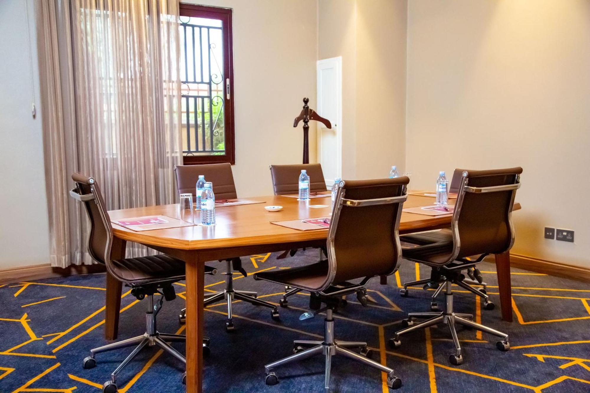 The Athena Hotel Kampala Exterior photo