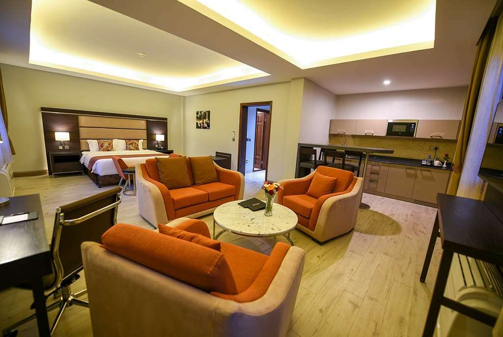 The Athena Hotel Kampala Room photo